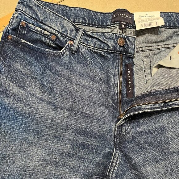 Lucky Brand  Mens Relaxed Straight Leg Jeans Size 36x30 Classic Everyday - Picture 7 of 11